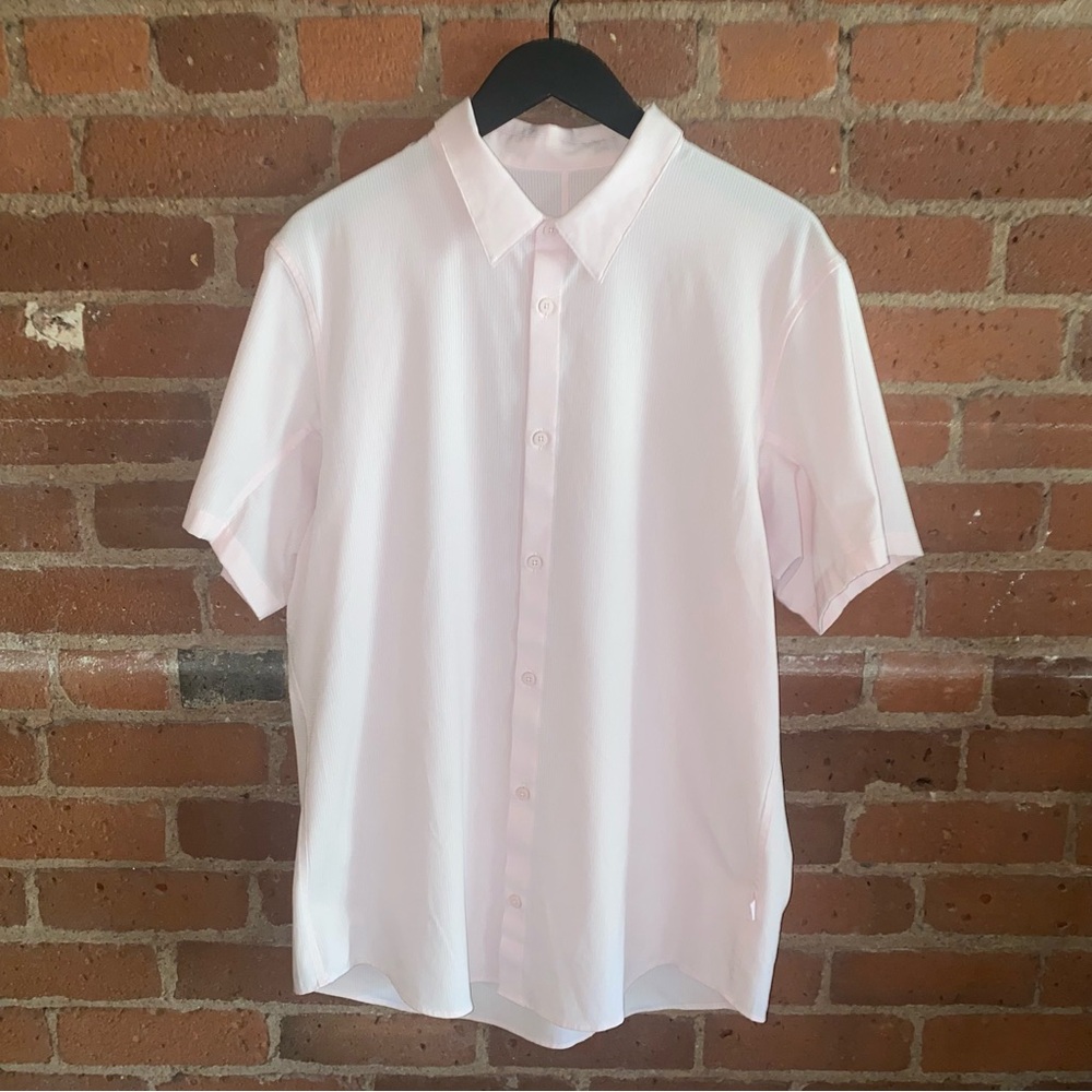 lululemon athletica “Airing Easy Short Seeve”